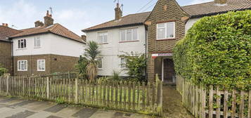 Flat for sale in Andover Road, Twickenham TW2