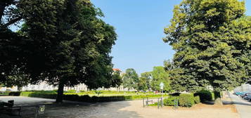 Freundliche, sonnige 2-Raumwohnung mit Blick auf den Wilhelmsplatz !