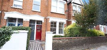 Flat to rent in Bollo Lane, London W4