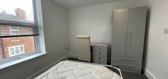 Flat to rent in Mount Street, Lincoln LN1