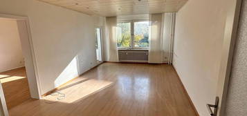 4-Zimmer Wohnung mit Balkon in Innenstadtnähe wartet auf Sie!