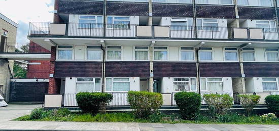 2 bed flat to rent