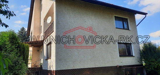 Prodej  rodinného domu 180 m², pozemek 1 031 m²