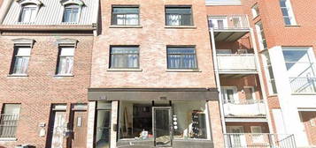 2433 Rue Ste-Catherine E., #6, Montréal (Ville-Marie), Quebec