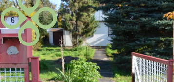 ***Kleines Haus mit GROSSEM Grundstück in ruhiger und zentraler Lage. Eine Teilung ist möglich.***