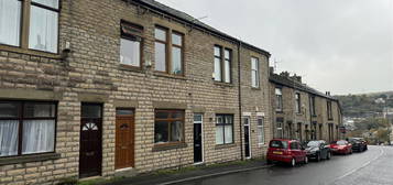 4 bed terraced house for sale