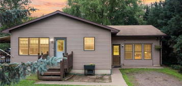 401 Pershing St, Clayton, WI 54004