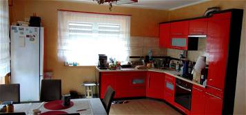 Sprzedam mieszkanie w bloku mieszkalnym m4 z kuchnią w zabudowie 94 m² Kutno