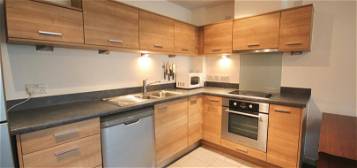Flat to rent in Marlborough House, Admiralty Road, Portsmouth PO1