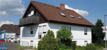 Die solide Anlageimmobilie: Schönes Dreifamilienhaus mit Gewerbeeinheit in Hessisch Lichtenau