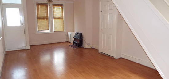 2 bedroom terraced house