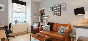 1 bedroom ground floor flat for sale