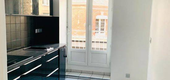 LOCATION - Appartement 40m2 Centre-Ville Mayenne