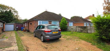 2 bedroom semi-detached bungalow to rent