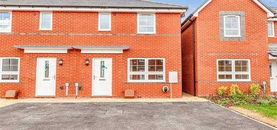 3 bedroom semi-detached house