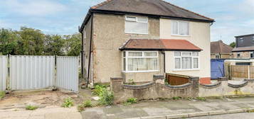 1 bedroom semi-detached house for sale