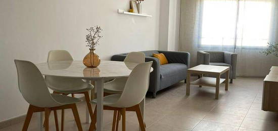 Apartamento de alquiler en Cabanes