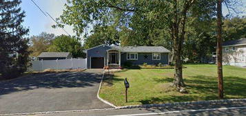 60 Edwards Rd, Parsippany, NJ 07054