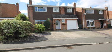 5 bed detached house for sale