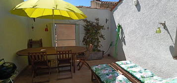 A vendre maison de village 130m² Cadenet proche Lourmarin