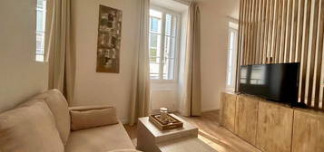 PARIS 17 - BATIGNOLLES / AV DE CLICHY - STUDIO