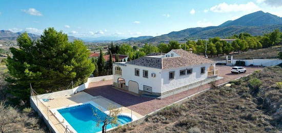 Casa en calle Paraje Monte Alto Tres en Hondón de los Frailes