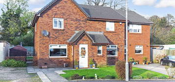 2 bed semi-detached house for sale