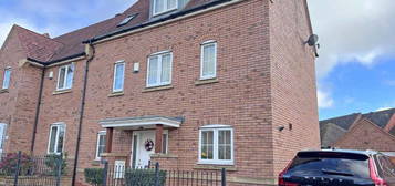 3 bedroom detached house