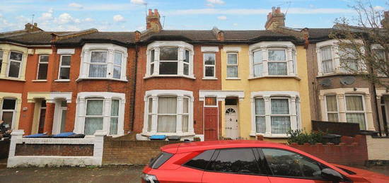 4 bed terraced house for sale