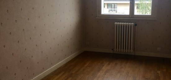 Location appartement 3 pièces 61 m²