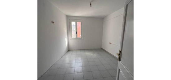 Piso en venta en Vallromanes