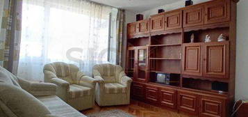 Apartament cu 3 camere in Grigorescu, etaj intermediar!