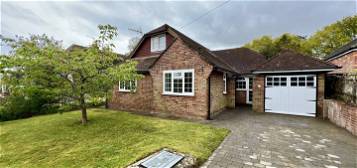 Detached bungalow to rent in Plemont Gardens, Bexhill-On-Sea TN39