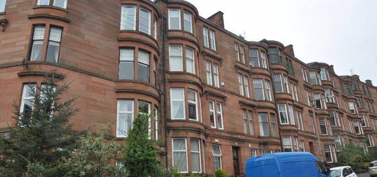 Flat to rent in Grantley Gardens, Shawlands, Glasgow G41