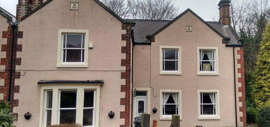 4 bedroom semi-detached house