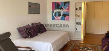 Excelente Apartamento em condomínio fechado na Quinta da Gandarinha / Cascais