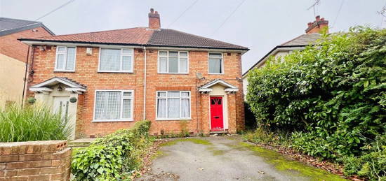 3 bed semi-detached house for sale