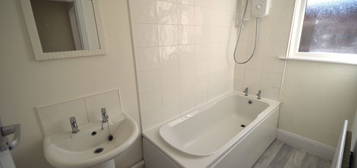 Flat to rent in Whitefield Terrace, Newcastle Upon Tyne NE6