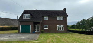 4 bedroom detached house