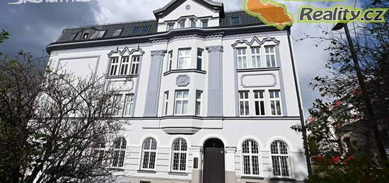 Pronájem bytu 3+1 132 m²