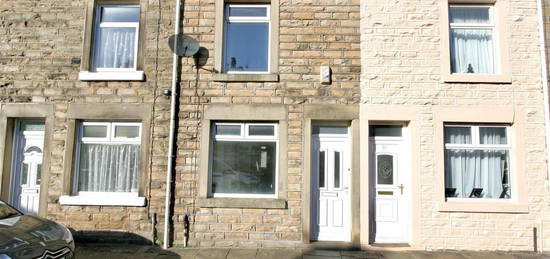 2 bed terraced house for sale