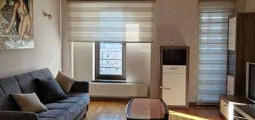 Apartament cu 2 camere decomandat în 13 Septembrie
134 000 EUR
 Bucure