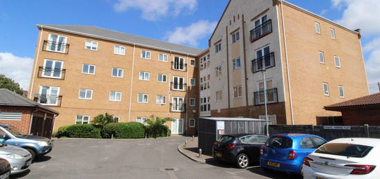 2 bed flat to rent