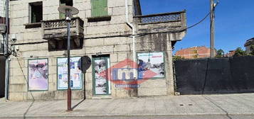 Chalet en avenida Galicia en Salceda de Caselas