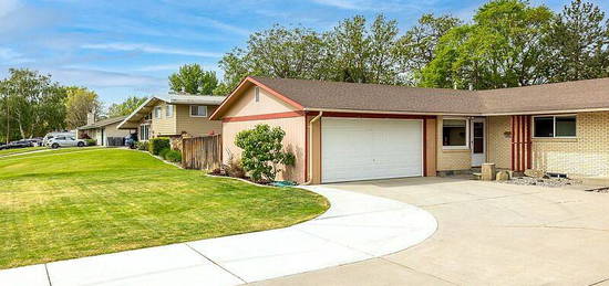 1521 Alder Ave #A, Richland, WA 99354