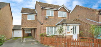 Detached house for sale in Jupiter Gate, Stevenage SG2