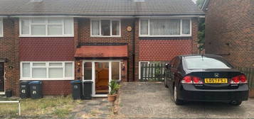 3 bed end terrace house to rent