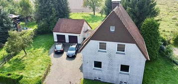 Einfamilienhaus mit großem Bauland: Renovierungsobjekt in idyllischer Lage nahe Bielefeld!