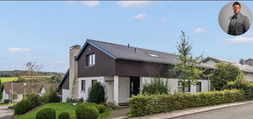 #KOMINOS IMMOBILIEN# Charmantes Einfamilienhaus mit großem Potenzial und schönem Grundstück