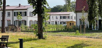 Wunderschönes Reihenendhaus im Quartier Beelitz-Heilstätten mit Garten und PKW-Stellplatz